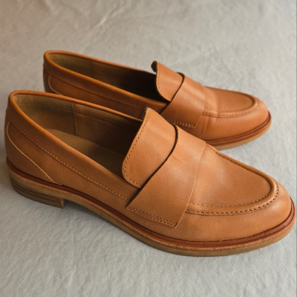 Crown Vintage Lornita Flat Dark Ochre Warm Tan Brown Loafers 7.5